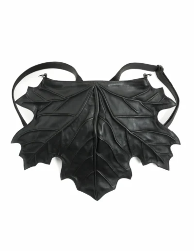 Maple Black Classic Leather